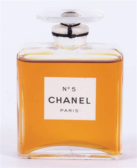 vintage chanel no 5 perfume.